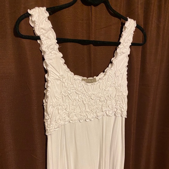 White kenar large shirt - Picture 2 of 3
